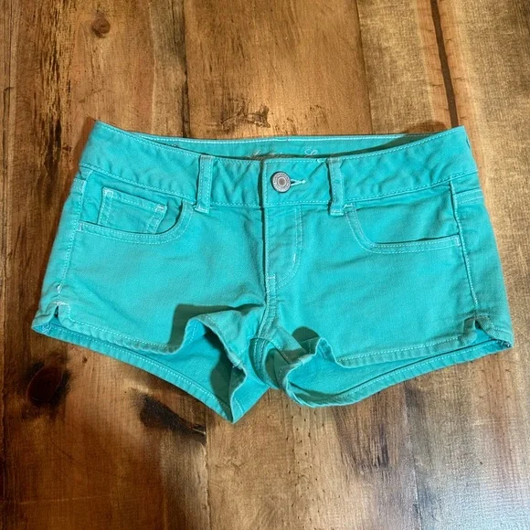 American Eagle AE Women’s Denim Shorts. Teal color. Size 0 2in inseam - Picture 2 of 5
